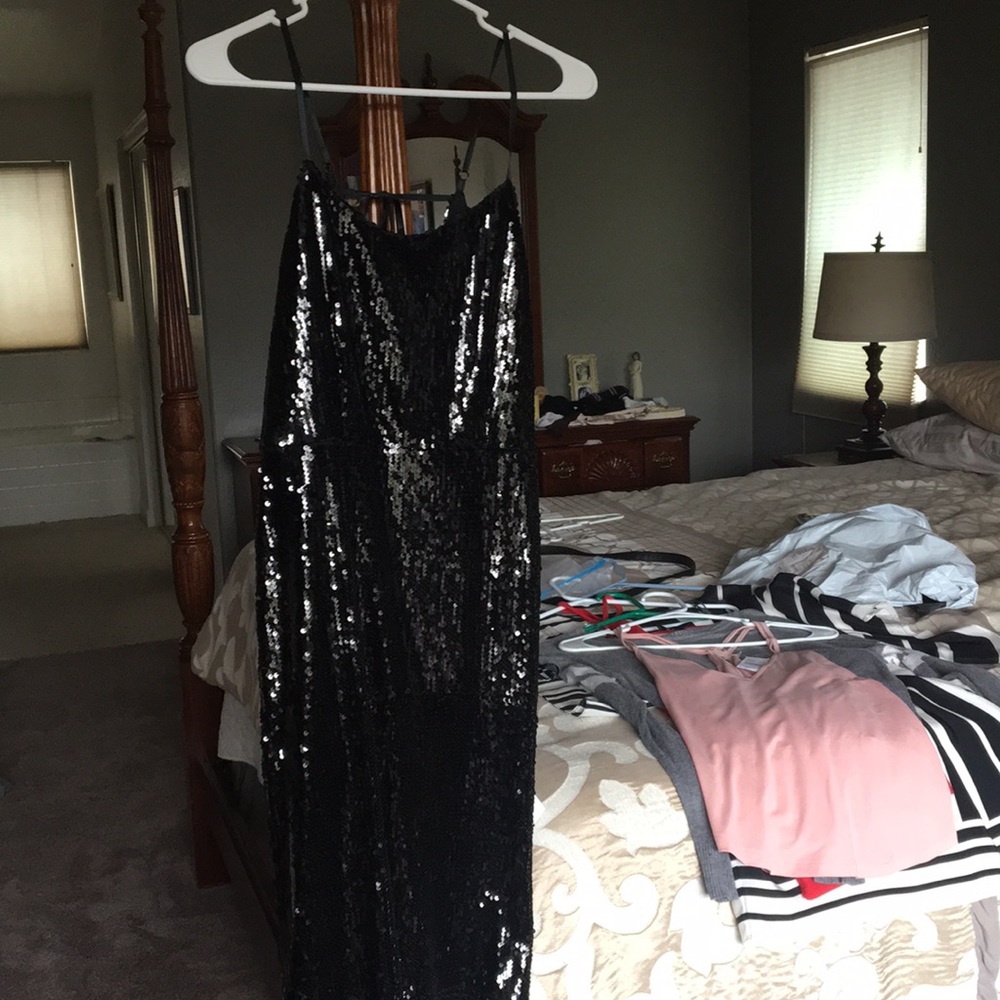 super cute black sequin dress